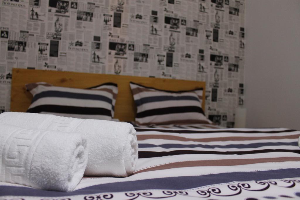 News Apartment Bukareszt Zewnętrze zdjęcie