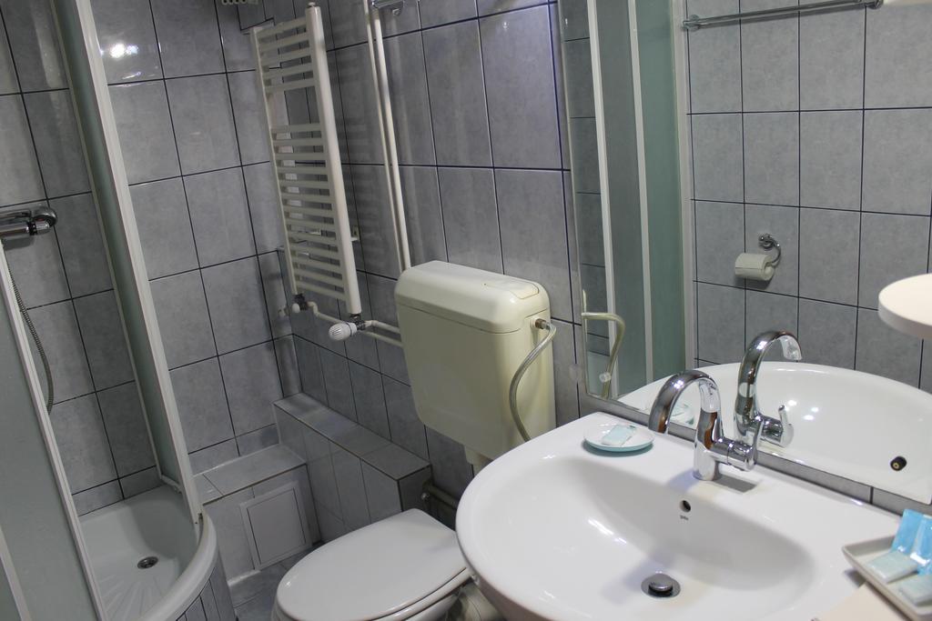 News Apartment Bukareszt Pokój zdjęcie