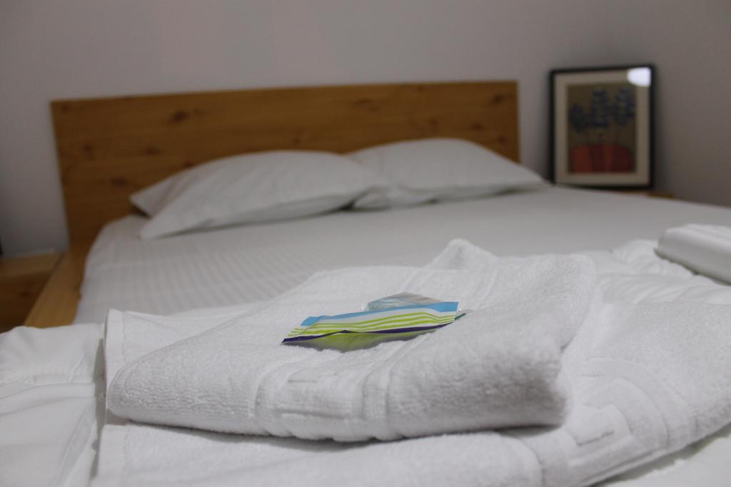 News Apartment Bukareszt Pokój zdjęcie